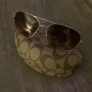 Coach aviator sunglasses